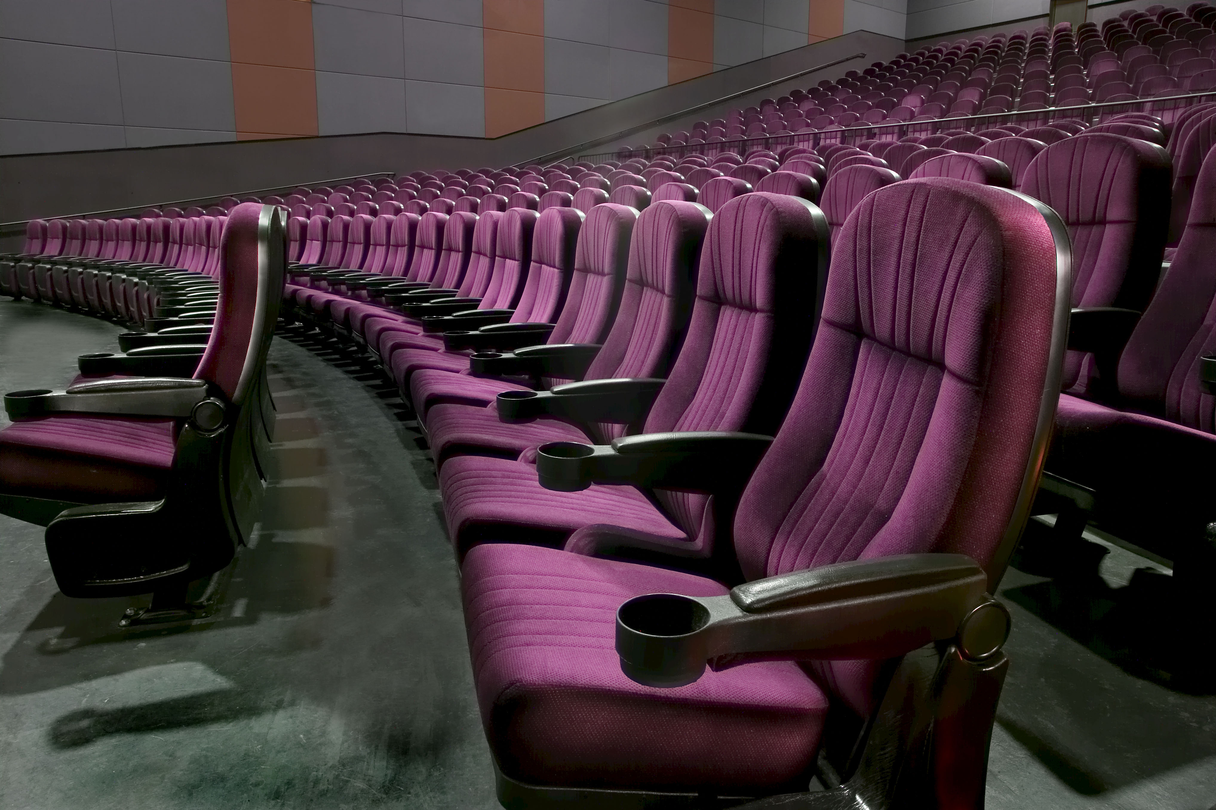 non reserved seating movie theaters